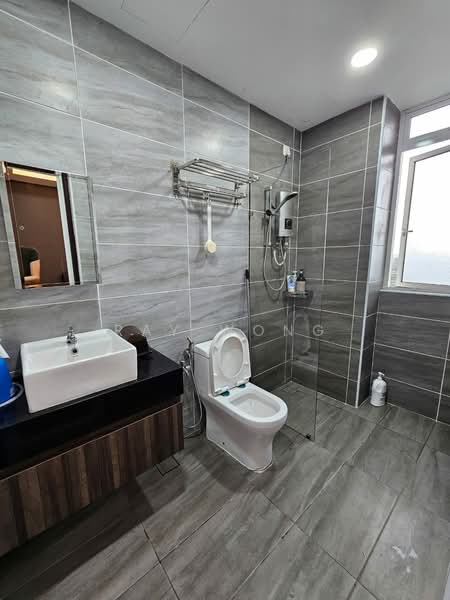 Service Residence for Rent at KSL Residence @ Daya - Ray Wong - Bathroom - PropertyGuru.com.my