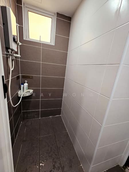 Service Residence for Rent at KSL Residence @ Daya - Ray Wong - Bathroom - PropertyGuru.com.my