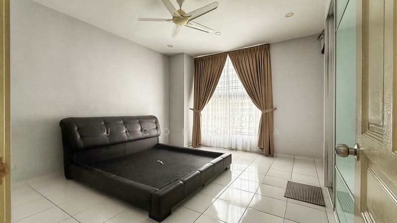 Setia Tropika untuk Untuk Dijual - RM 788,000, Mac 2026 - Bedroom - PropertyGuru.com.my