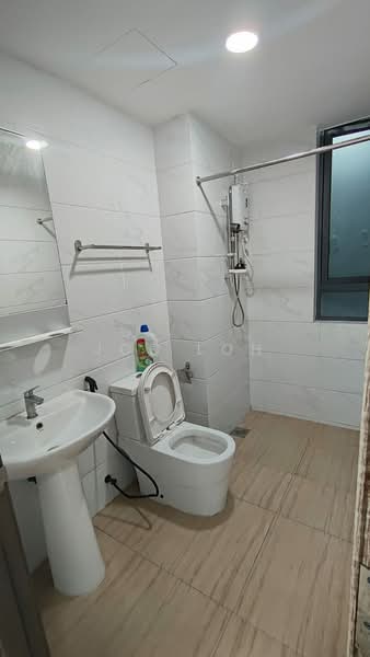 Service Residence for Sale at Country Garden Central Park - Joe Loh - Bathroom - PropertyGuru.com.my