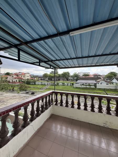 Commercial Bungalow for Rent in Taman Melodies (Johor Bahru) - Louis Ng - Balcony - PropertyGuru.com.my