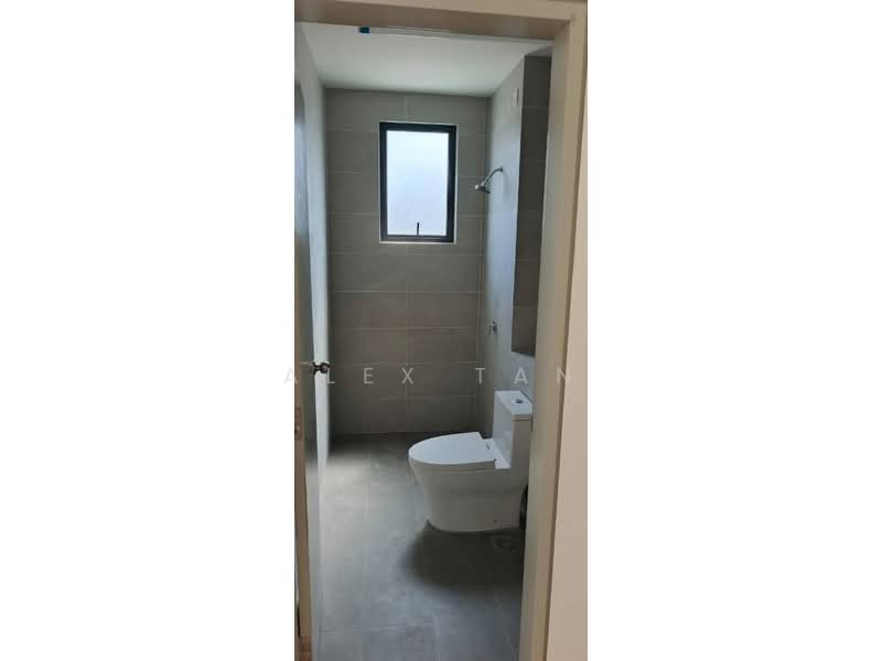 Townhouse for Sale in Sepang (Selangor) - Alex Tan - Bathroom - PropertyGuru.com.my