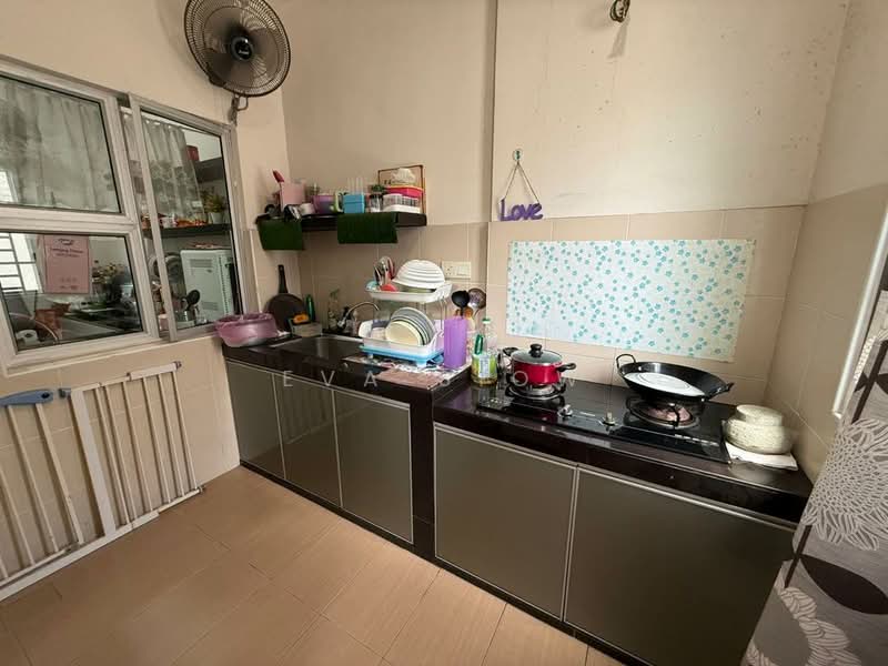 Nusa Bayu untuk Untuk Dijual - RM 620,000, Mac 2026 - Kitchen - PropertyGuru.com.my
