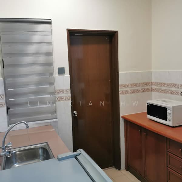 Apartment for Sale at Glory Beach Resort - Lim Kian Hwa - Kitchen - PropertyGuru.com.my