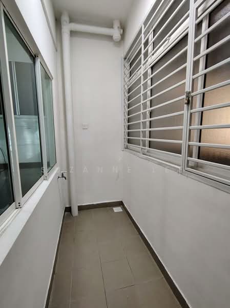 Apartment for Rent at Nusa Heights (Nusa Puncak) - Suzanne Lee - Balcony - PropertyGuru.com.my