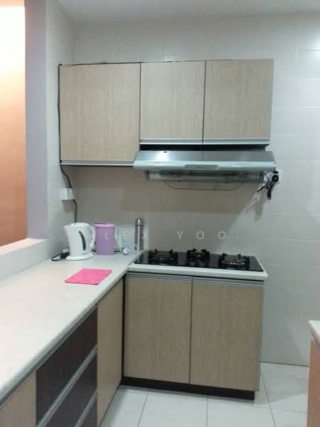 Service Residence for Sale at Diamond Residences - Alex Yoo - Kitchen - PropertyGuru.com.my