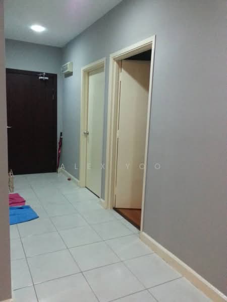 Service Residence for Sale at Diamond Residences - Alex Yoo - Corridor - PropertyGuru.com.my