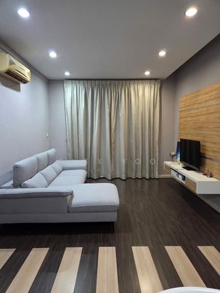 Service Residence for Sale at Diamond Residences - Alex Yoo - PropertyGuru.com.my