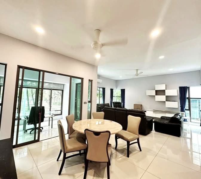 Semi-Detached House for Sale in Ledang Heights (Iskandar Puteri (Nusajaya)) - CS Tan - Living Room - PropertyGuru.com.my