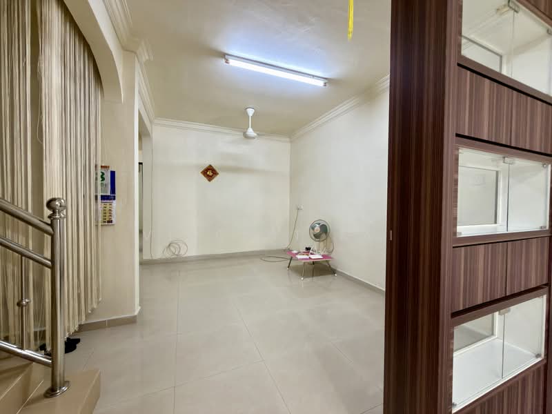 2-storey Terraced House for Sale in Taman Bukit Panchor (Nibong Tebal) - Vincent Tai - Interior - PropertyGuru.com.my