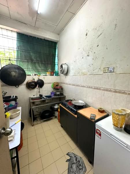 2-storey Terraced House for Sale in Taman Bukit Tiram (Ulu Tiram) - CS Tan - Kitchen - PropertyGuru.com.my