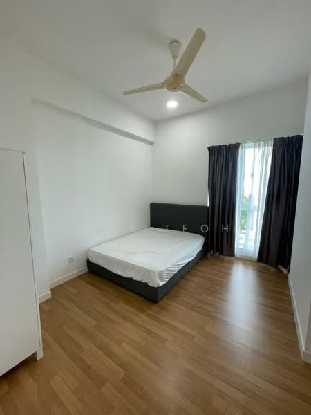 Kondominium untuk Disewa di Bayu Ferringhi Condominiums - Vick Teoh - Bedroom - PropertyGuru.com.my