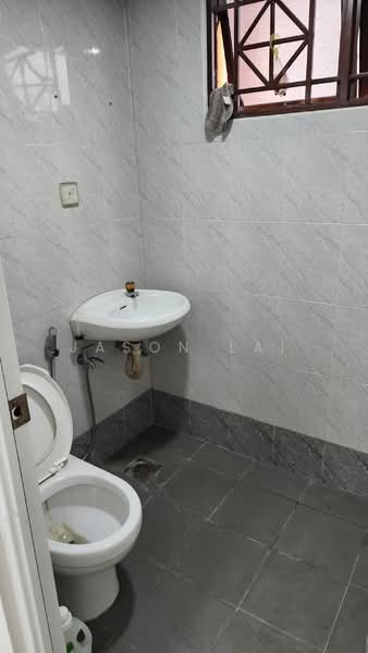 Palm Spring @ Damansara untuk Untuk Disewa - RM 1,800 /bulan, Mac 2026 - Bathroom - PropertyGuru.com.my