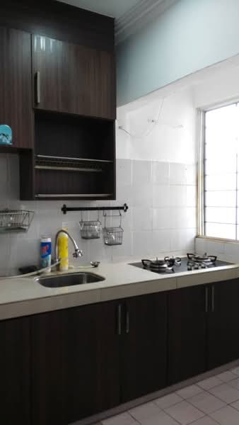 SD Apartments II untuk Untuk Disewa - RM 1,000 /bulan, Mac 2026 - Kitchen - PropertyGuru.com.my