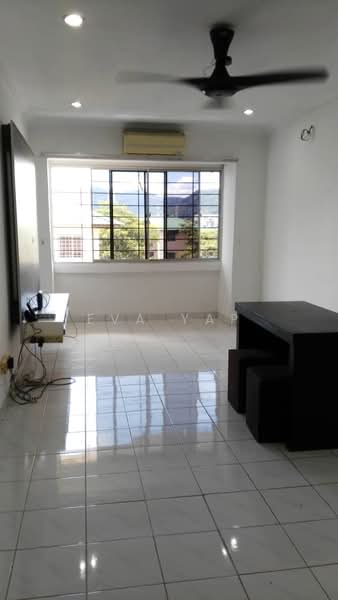 SD Apartments II untuk Untuk Disewa - RM 1,000 /bulan, Mac 2026 - Living Room - PropertyGuru.com.my