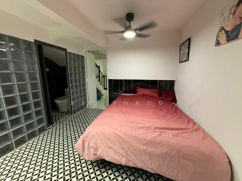 2-storey Terraced House for Rent in Kepong (Kuala Lumpur) - Ken Phang - Bedroom - PropertyGuru.com.my