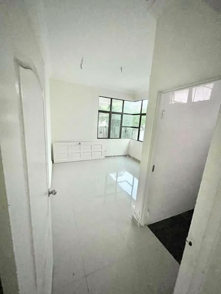 Bungalow for Sale in Taman Geliga (Cukai) - Muhammad Najmi - Interior - PropertyGuru.com.my