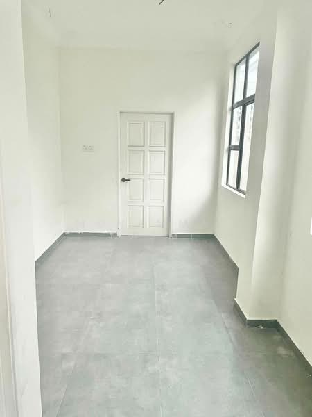 Bungalow for Sale in Taman Geliga (Cukai) - Muhammad Najmi - PropertyGuru.com.my