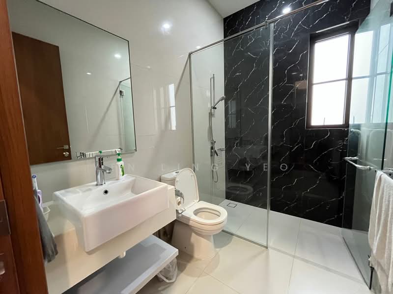 Sakura Residence untuk Untuk Dijual - RM 2,450,000, Mac 2026 - Bathroom - PropertyGuru.com.my