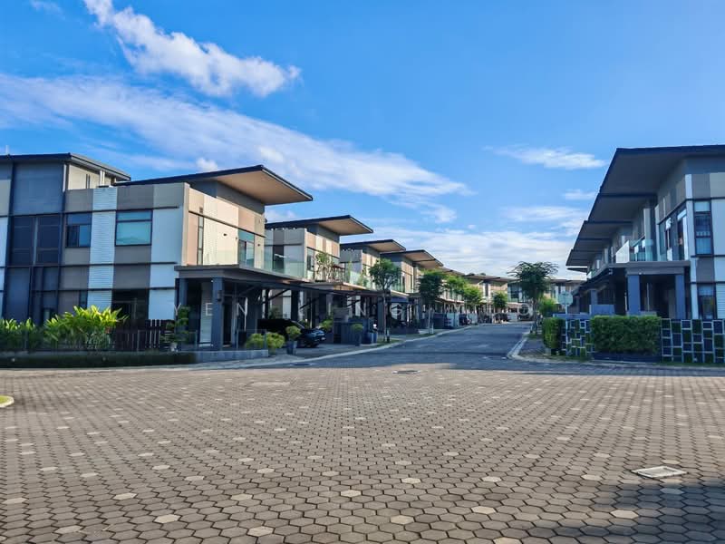Sakura Residence untuk Untuk Dijual - RM 2,450,000, Mac 2026 - Exterior - PropertyGuru.com.my