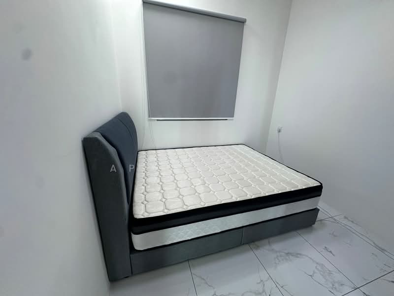 Condominium for Sale at QuayWest Residence - Apple Yeap - Bedroom - PropertyGuru.com.my