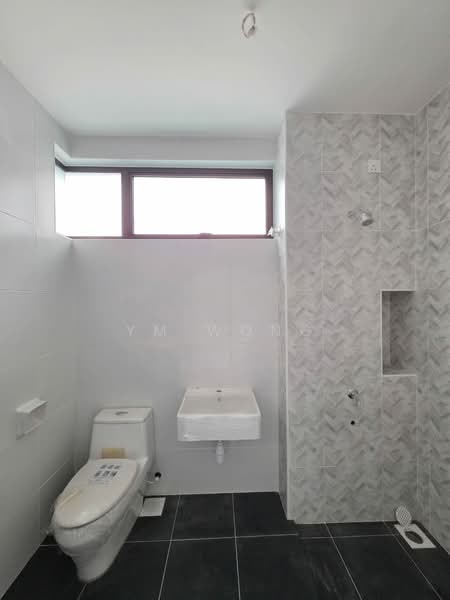 2-storey Terraced House for Sale in Johor Bahru (Johor) - Ym Wong - Bathroom - PropertyGuru.com.my
