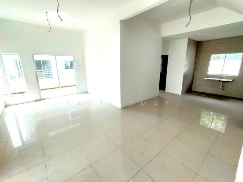 Semi-Detached House for Sale in Taman Desiran Bayu (Puchong) - Fazri Omar - Interior - PropertyGuru.com.my