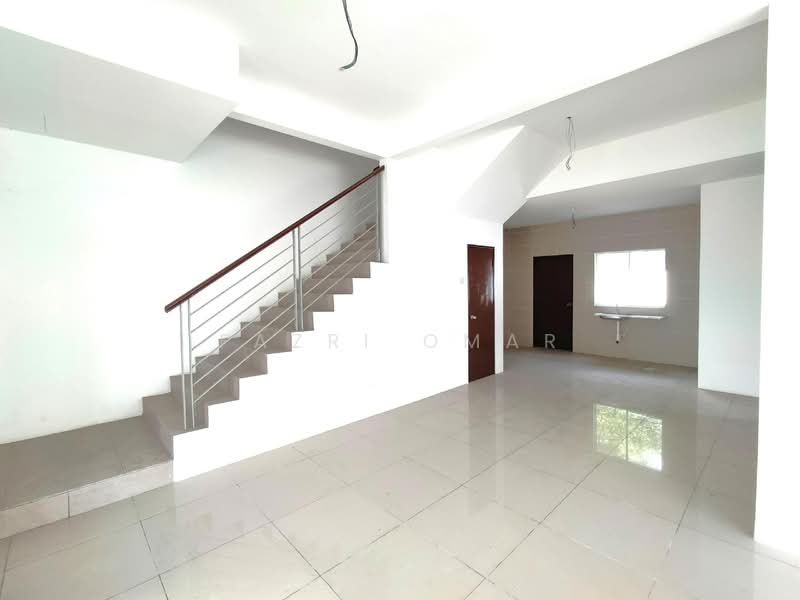 Semi-Detached House for Sale in Taman Desiran Bayu (Puchong) - Fazri Omar - Interior - PropertyGuru.com.my