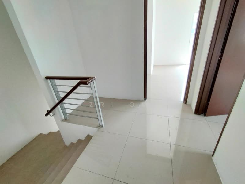 Semi-Detached House for Sale in Taman Desiran Bayu (Puchong) - Fazri Omar - PropertyGuru.com.my