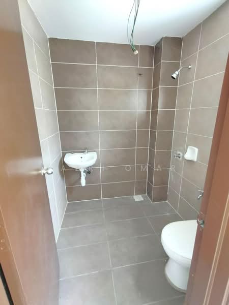 Semi-Detached House for Sale in Taman Desiran Bayu (Puchong) - Fazri Omar - PropertyGuru.com.my