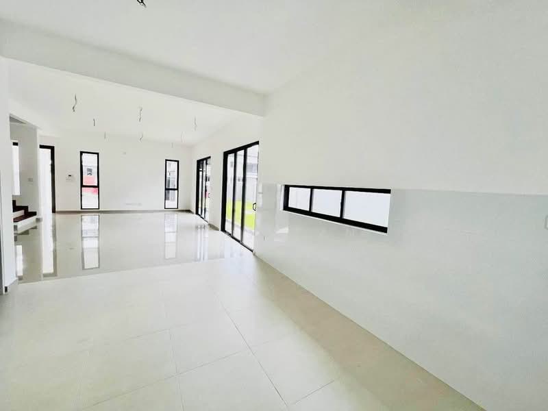 Townhouse for Sale in Cyberjaya (Selangor) - Alex Tan - Living Room - PropertyGuru.com.my