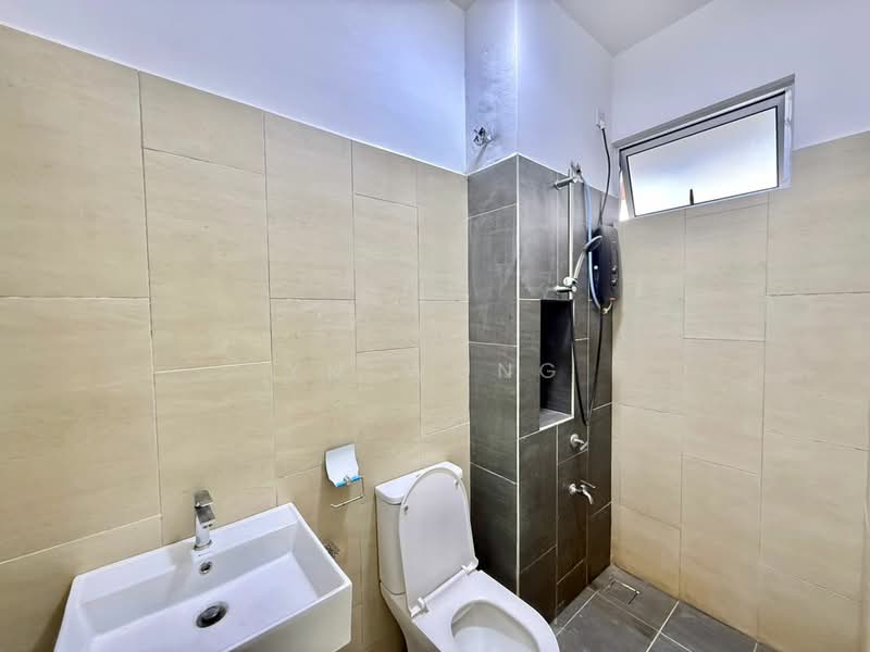 Iconia Garden Residence (Precinct A) @ Taman Impian Emas untuk Untuk Disewa - RM 2,300 /bulan, Mac 2026 - Bathroom - PropertyGuru.com.my