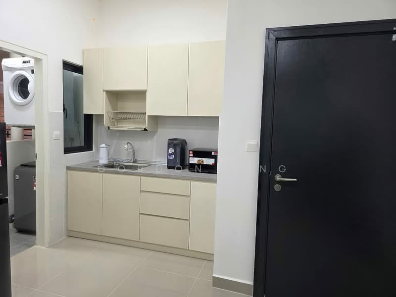 MKH Boulevard II untuk Untuk Disewa - RM 2,200 /bulan, Mac 2026 - Kitchen - PropertyGuru.com.my