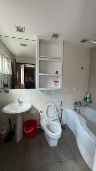 Untuk Disewa - Medan Terengganu Jelutong