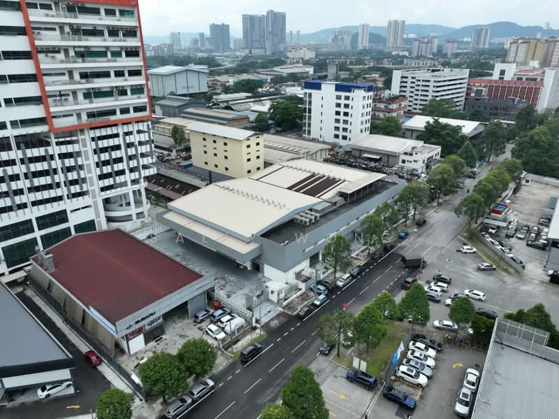 Jalan Chan Sow Lin, Cheras, Kuala Lumpur untuk Untuk Disewa - RM 180,000 /bulan, Mac 2026 - Exterior - PropertyGuru.com.my