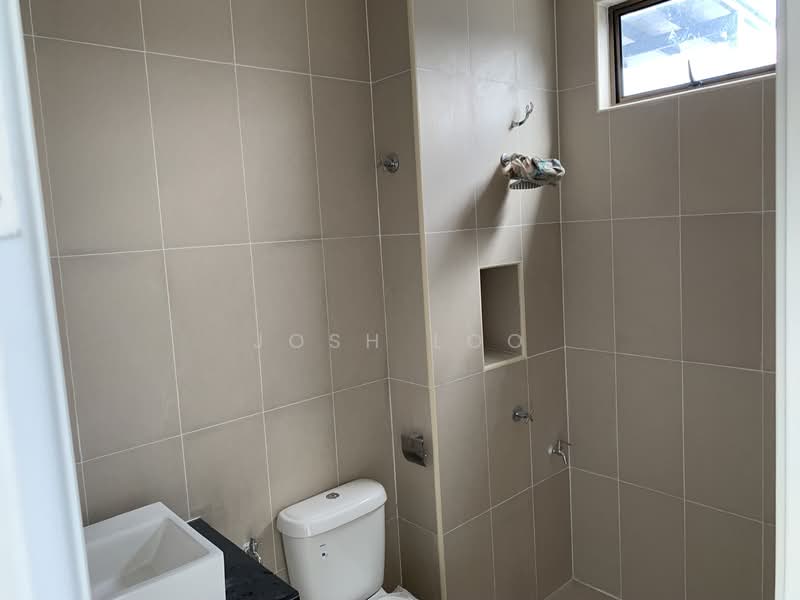 Seremban untuk Untuk Dijual - RM 558,000, Mac 2026 - Bathroom - PropertyGuru.com.my