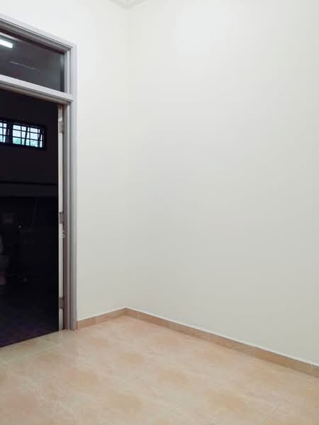 2-storey Terraced House for Sale in Johor Bahru (Johor) - Stella Chia - Interior - PropertyGuru.com.my
