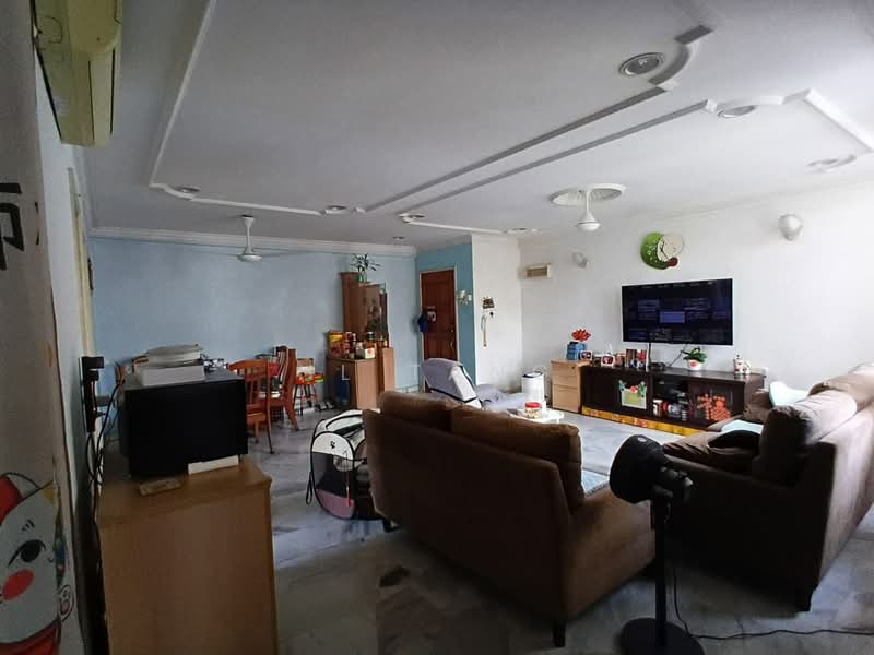 Subang Perdana Goodyear Court 7 untuk Untuk Dijual - RM 463,000, Mac 2026 - Living Room - PropertyGuru.com.my