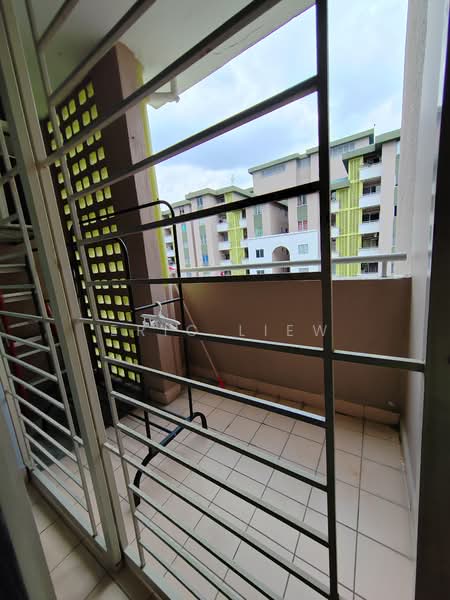 Aliran Damai untuk Untuk Disewa - RM 1,600 /bulan, Mac 2026 - Balcony - PropertyGuru.com.my