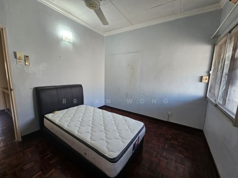 Damansara Jaya untuk Untuk Dijual - RM 2,100,000, Mac 2026 - Bedroom - PropertyGuru.com.my