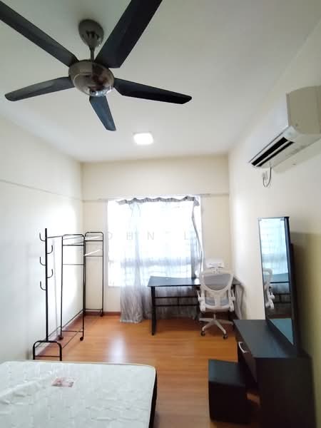 Zennith Suites (Pangsapuri Kebun Teh) untuk Untuk Disewa - RM 2,000 /bulan, Mac 2026 - Bedroom - PropertyGuru.com.my
