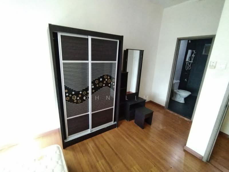 Zennith Suites (Pangsapuri Kebun Teh) untuk Untuk Disewa - RM 2,000 /bulan, Mac 2026 - Bedroom - PropertyGuru.com.my
