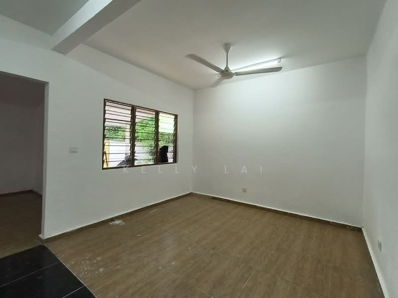 1-storey Terraced House for Sale in Kepong Baru (Kepong) - Kelly Lai - Interior - PropertyGuru.com.my
