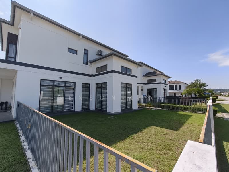 Semi-Detached House for Sale in Puncak Alam (Selangor) - Benson Lian - Exterior - PropertyGuru.com.my