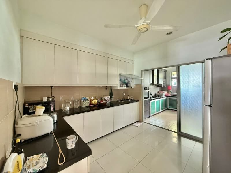 The Canal Garden South, Horizon Hills untuk Untuk Dijual - RM 1,640,000, Mac 2026 - Kitchen - PropertyGuru.com.my