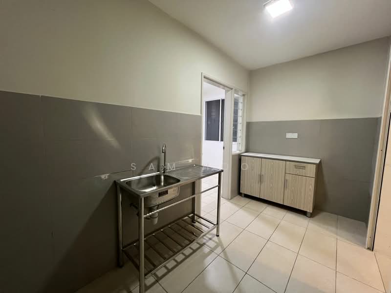 Casa Green Condominium untuk Untuk Disewa - RM 1,900 /bulan, Mac 2026 - Kitchen - PropertyGuru.com.my