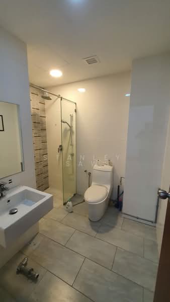 Sunrise Gurney untuk Untuk Disewa - RM 4,500 /bulan, Mac 2026 - Bathroom - PropertyGuru.com.my