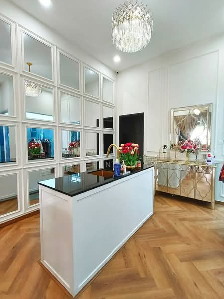 Semi-Detached House for Sale in Johor Bahru (Johor) - Helen Mok - Kitchen - PropertyGuru.com.my