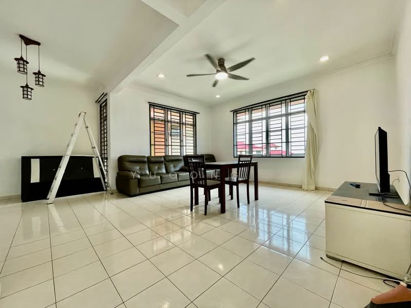 Apartment for Sale at Villa Bestari Apartment - Yucong . - Living Room - PropertyGuru.com.my