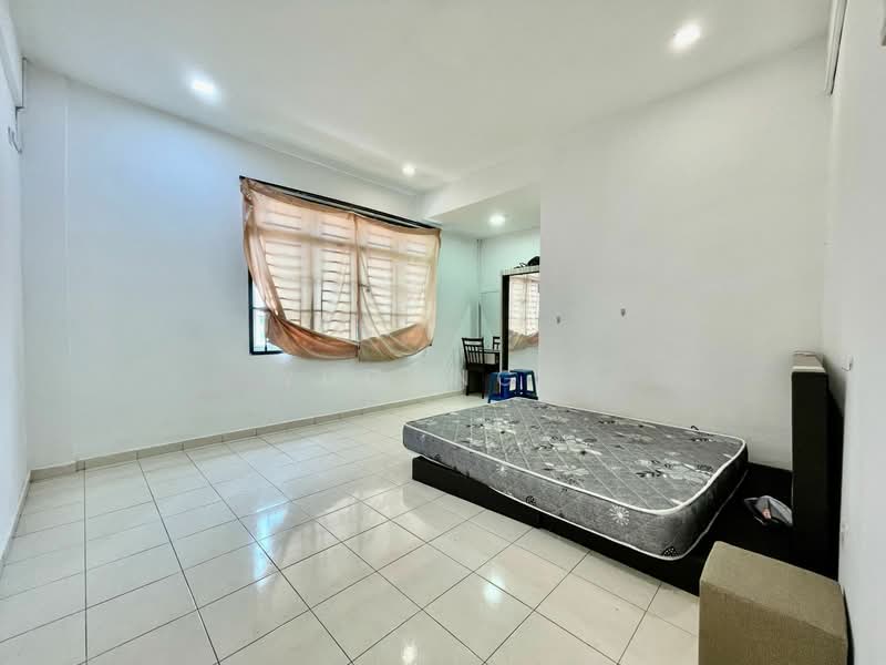 Apartment for Sale at Villa Bestari Apartment - Yucong . - Bedroom - PropertyGuru.com.my